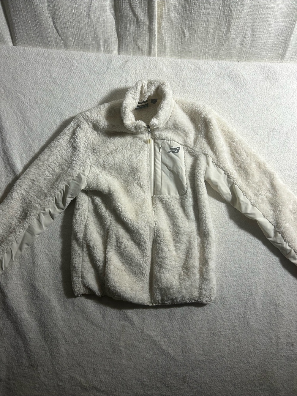 New Balance Cream fleece Zip Jacket for women. Size S